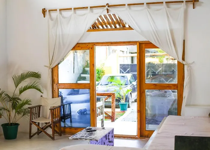 Craft House - An Artistic Oasis