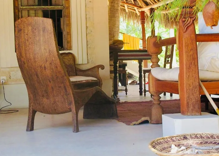 Hidden Paradise Moonrise Beachfront With Private Pool Che Shale The Mahamri House